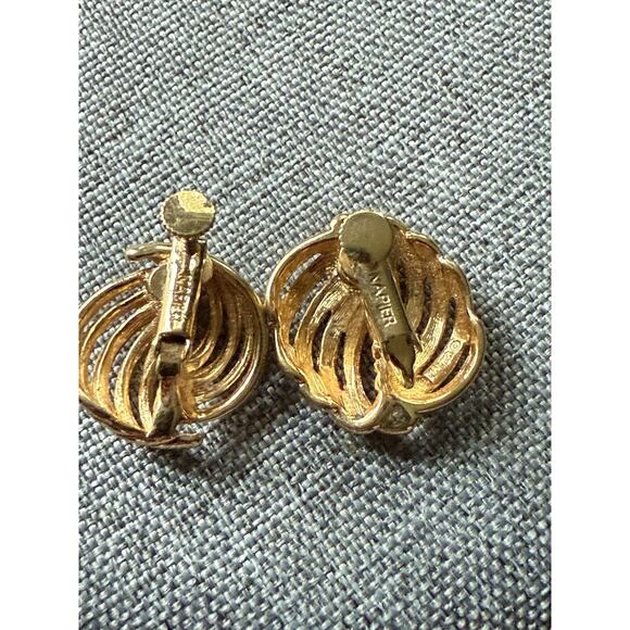 Napier Swirl Screwback Earrings Gold Tone Vintage Retro Career Classic Capsule - Picture 4 of 5